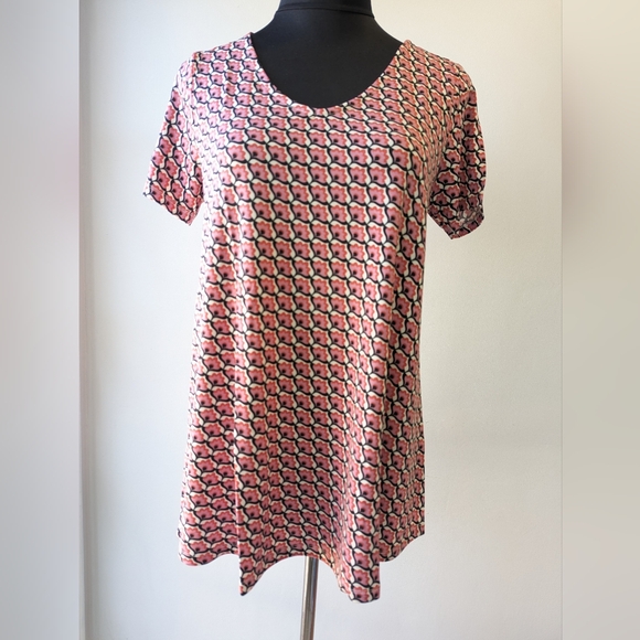 SALE! Agnes & Dora Everyday Tee Blooming Lotus NWT - Picture 2 of 6